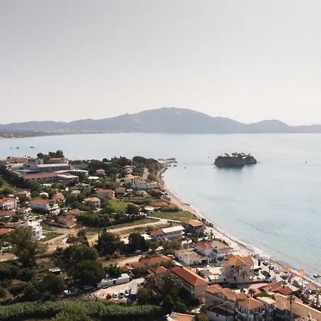 Apartament George Beachfront *