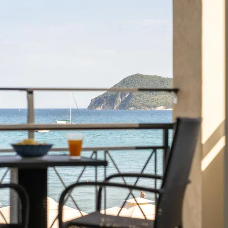 George Beachfront Apartament Lithakia (Zakynthos)