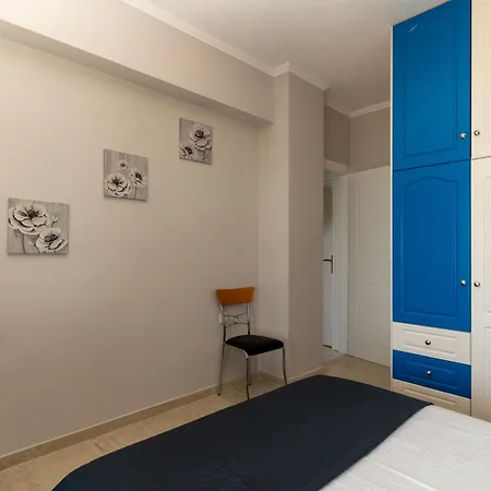 Apartament George Beachfront