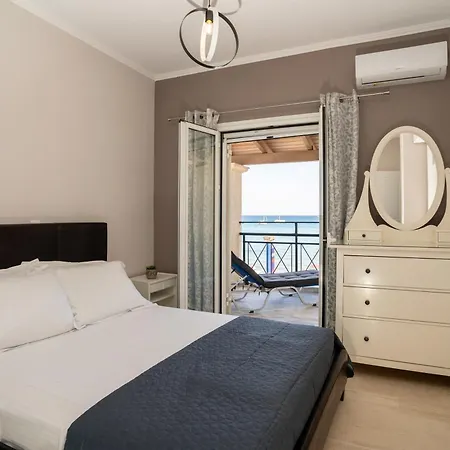 George Beachfront
