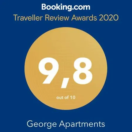 George Beachfront Apartament